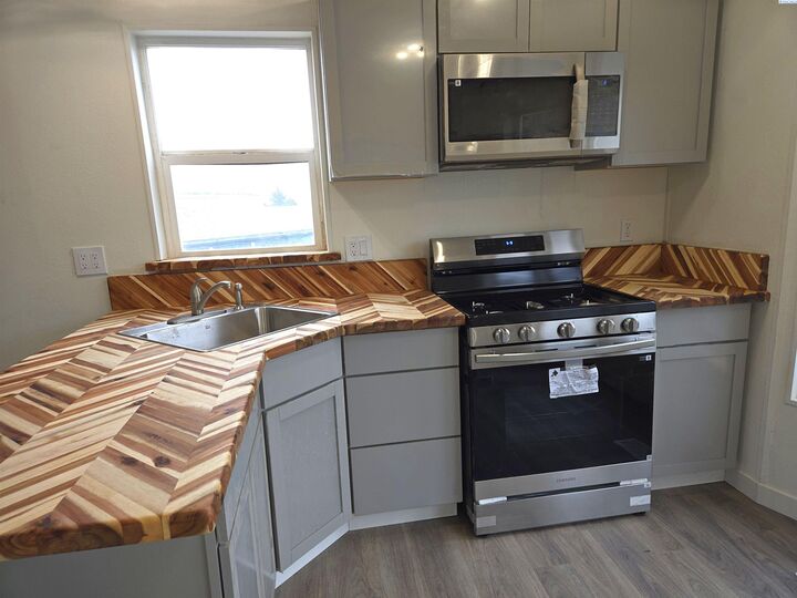 Property Photo: 260 NW Golden Hills #58 WA 99163-1063