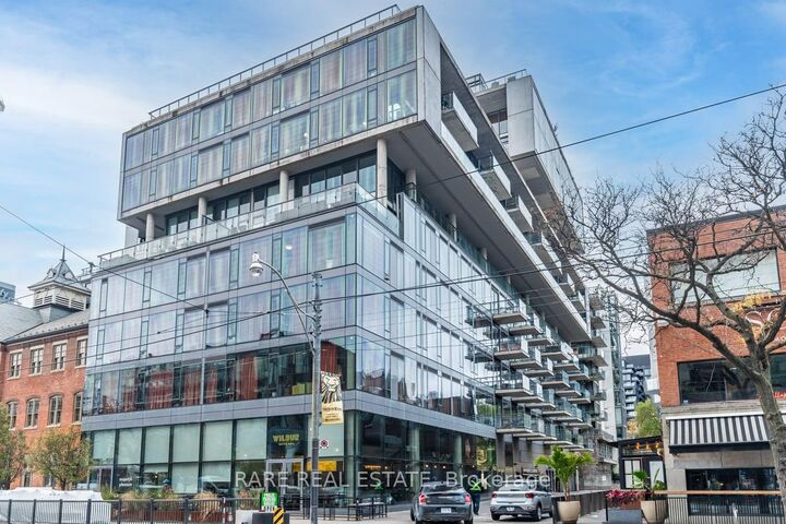560 King Street W 1004 — photo 1