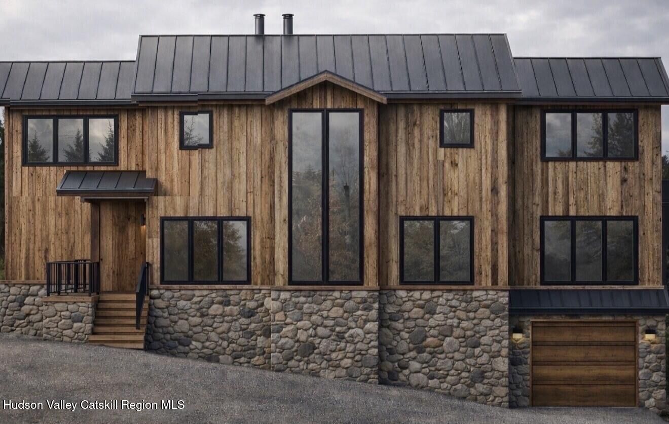 Property Photo:  17 Vanessa  NY 12580 