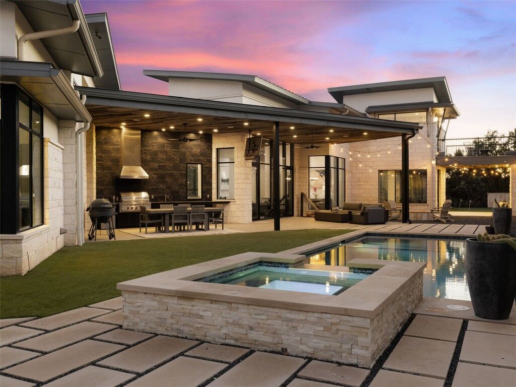 Property Photo:  4220 Verano Drive  TX 78735 