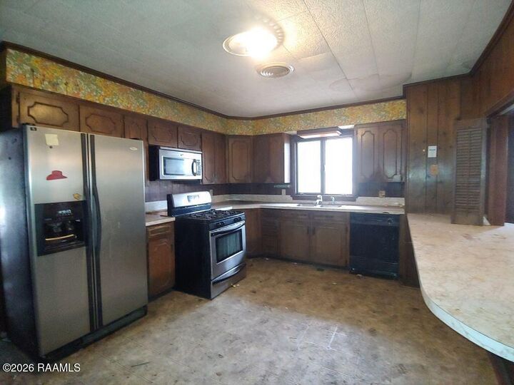 Property Photo: 151 Country Ridge Road LA 70570