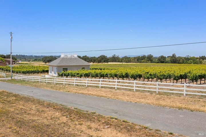 Property Photo:  5505 Bravo Toro Lane  CA 95401 