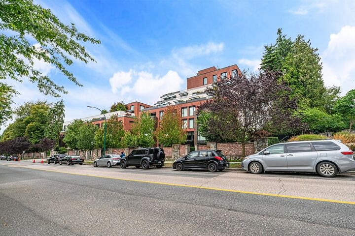 Property Photo:  1561 W 57th Avenue 602  BC V6P 0H5 