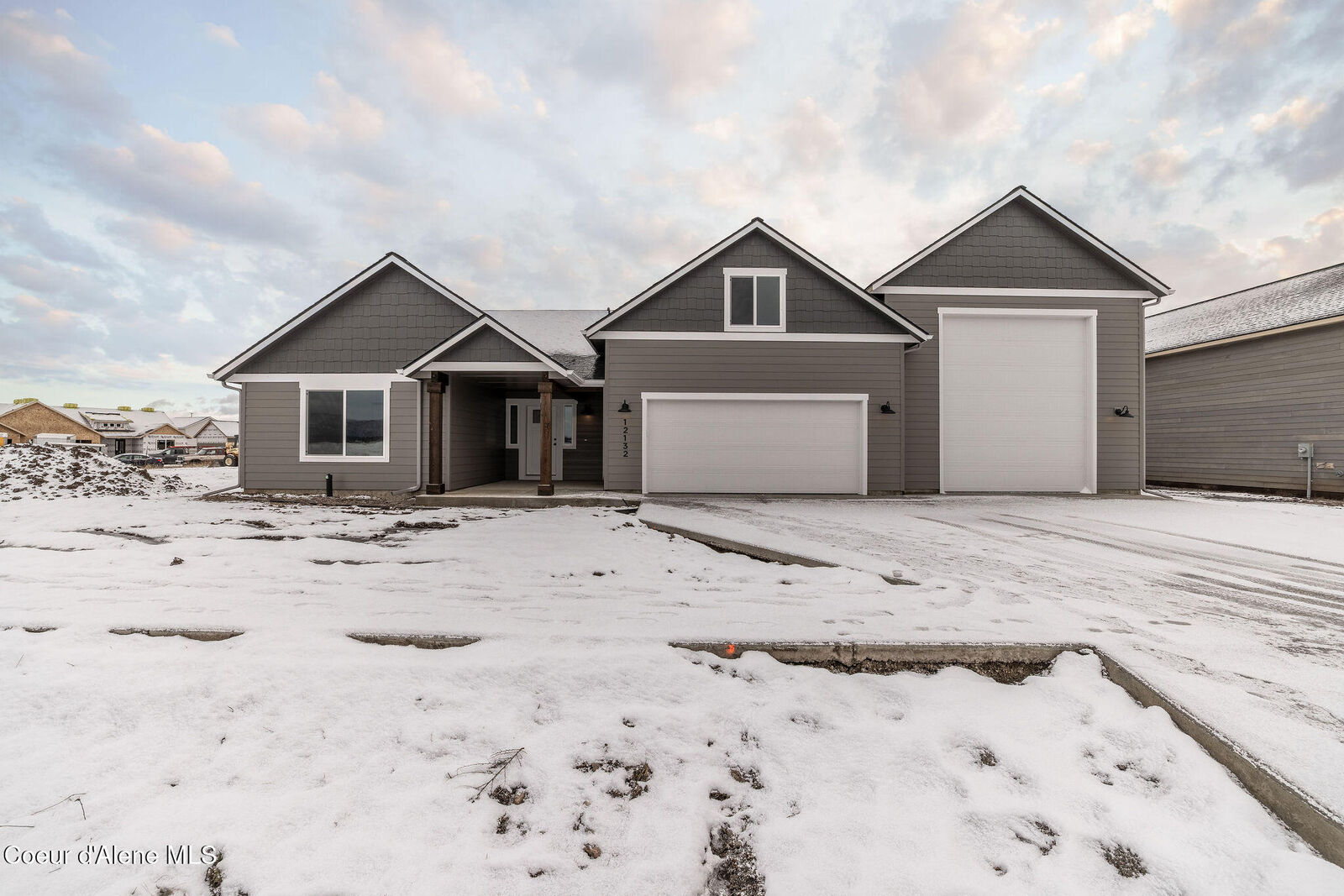 Property Photo:  12132 N Lennon Ln  ID 83858 