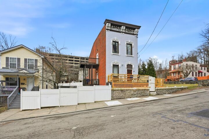 Property Photo: 132 Winkler Street OH 45219