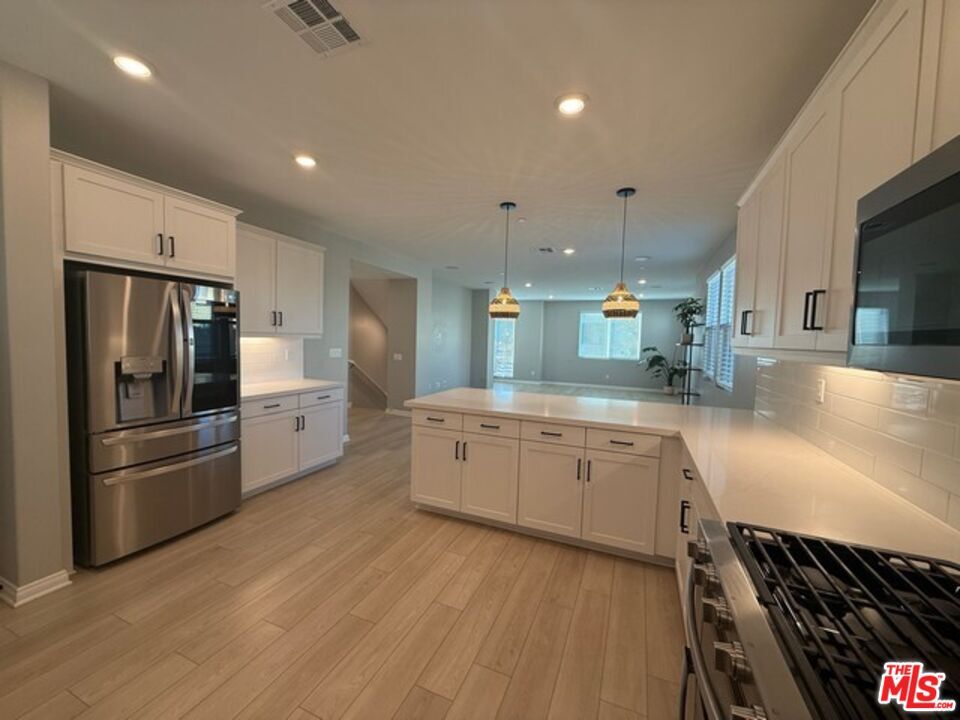 Property Photo:  782 Daniel Freeman Cir  CA 90301 