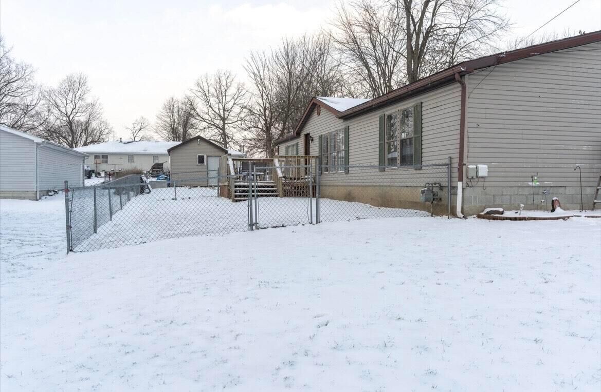 Property Photo:  803 N Front Street  OH 45812 