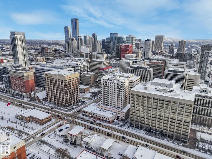 Property Photo:  9939 109 Street NW 1005  AB T5K 1H6 