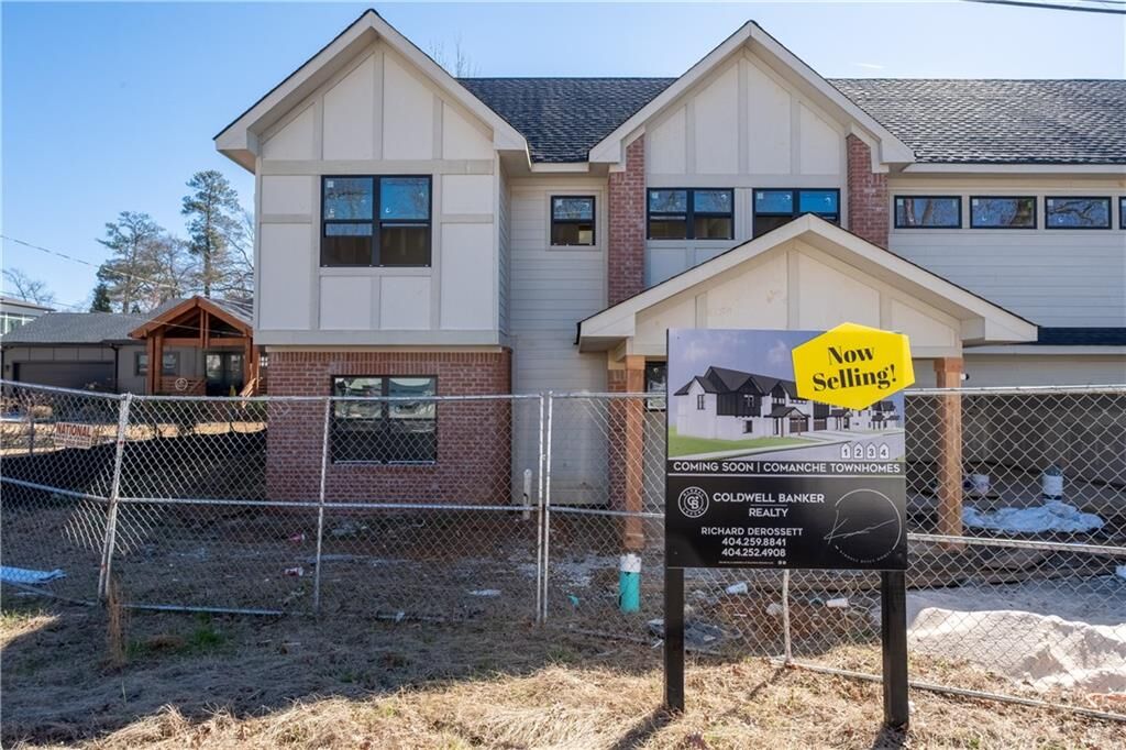 Property Photo: 4065 Comanche Drive GA 30084