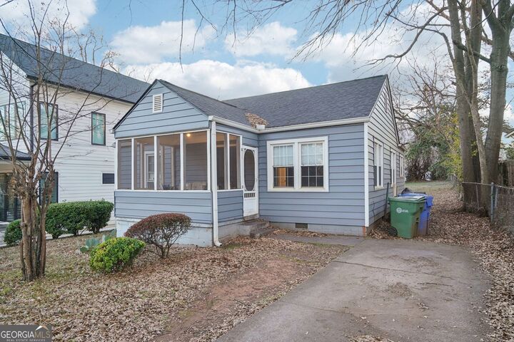 Property Photo:  323 Stovall Street SE  GA 30316 