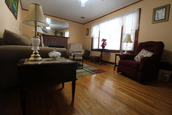 Property Photo:  1606 Temple St  WV 25951 