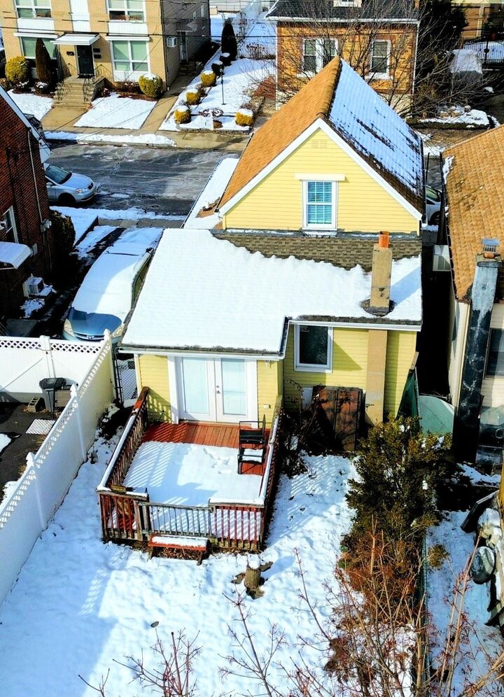 Property Photo:  720 Hudson Ave  NJ 07094 