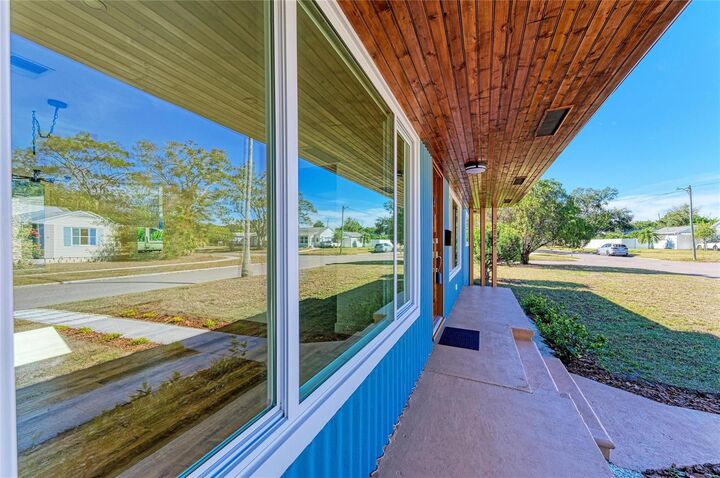 Property Photo:  3194 10th Avenue N  FL 33713 