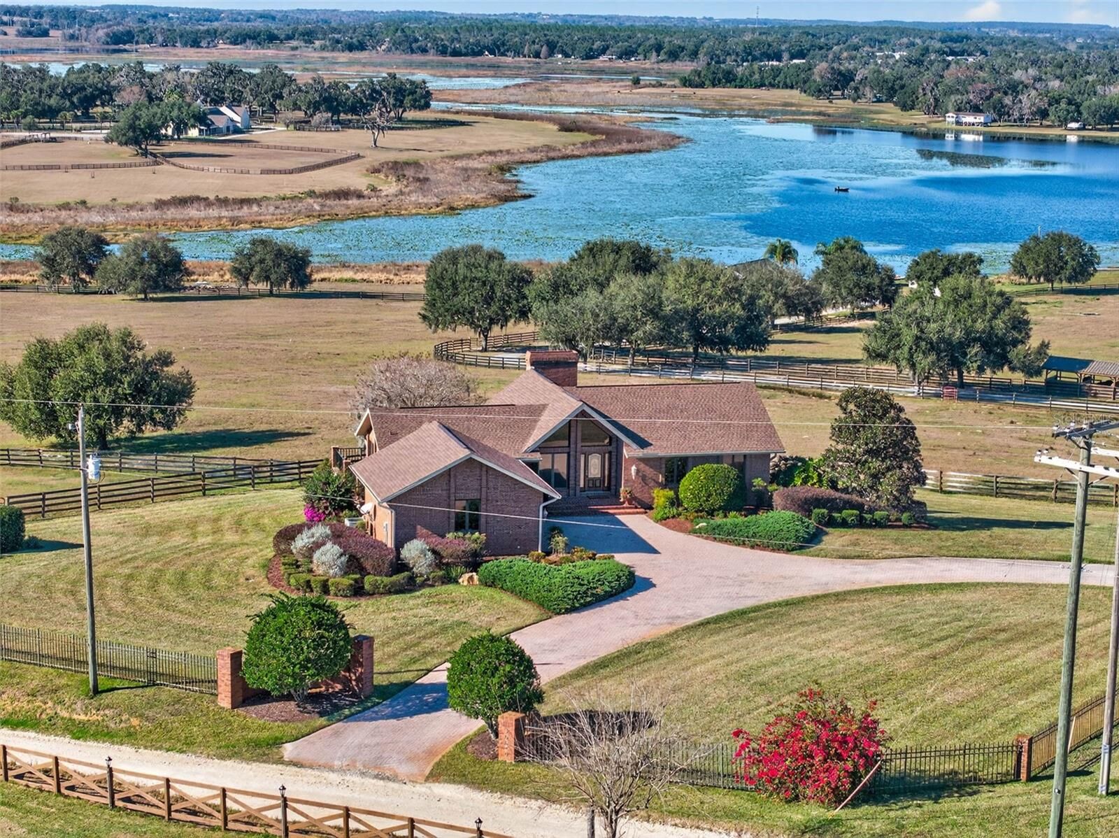 Property Photo: 36649 Covington Road FL 33525