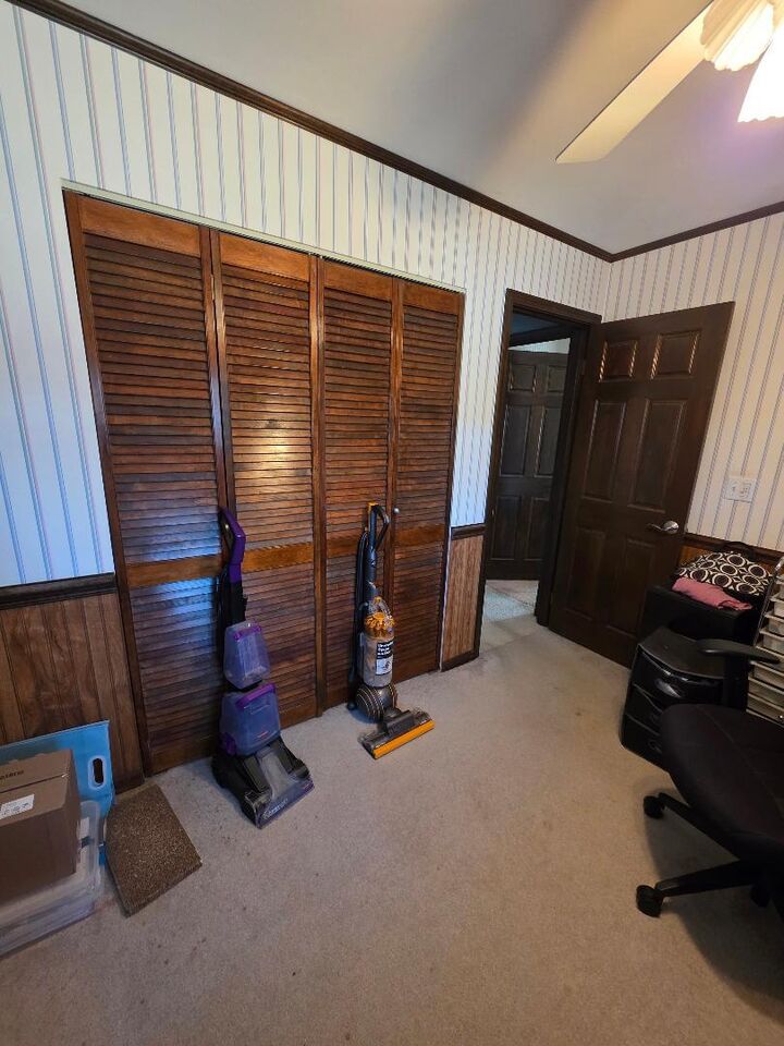 Property Photo:  19 Pasadena Drive  IL 60543 