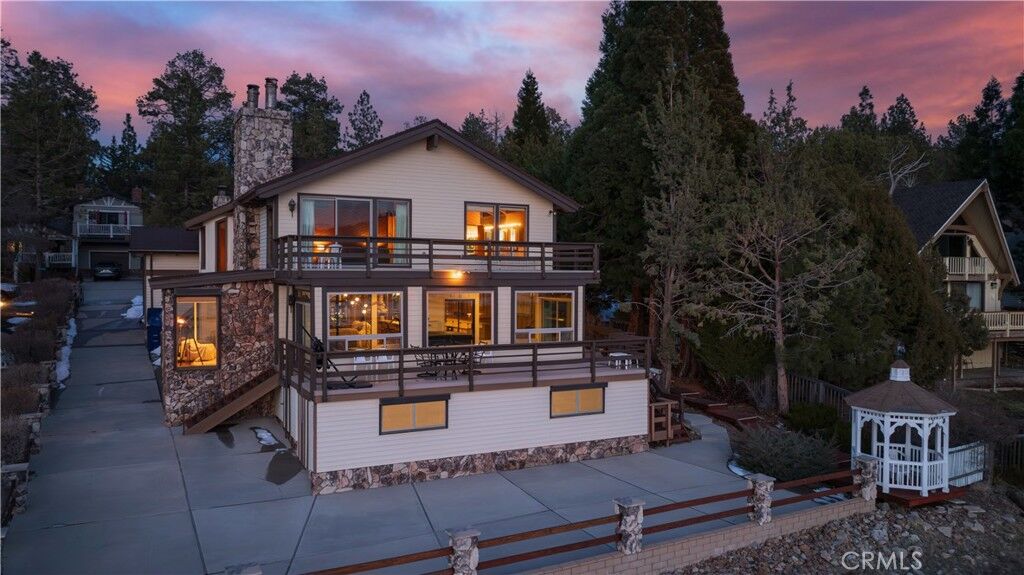 Property Photo: 148 Eagle CA 92315