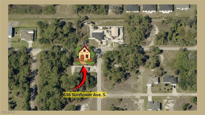 Property Photo:  636 Sunflower Avenue S  FL 33974 