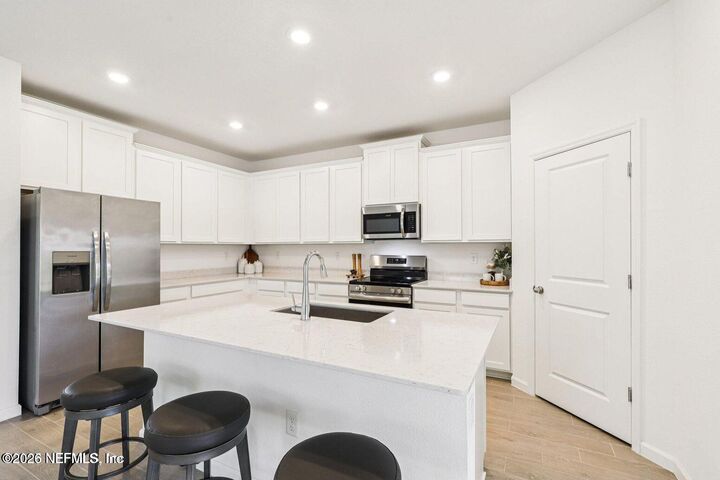 Property Photo: 2630 Seasons Road FL 32043