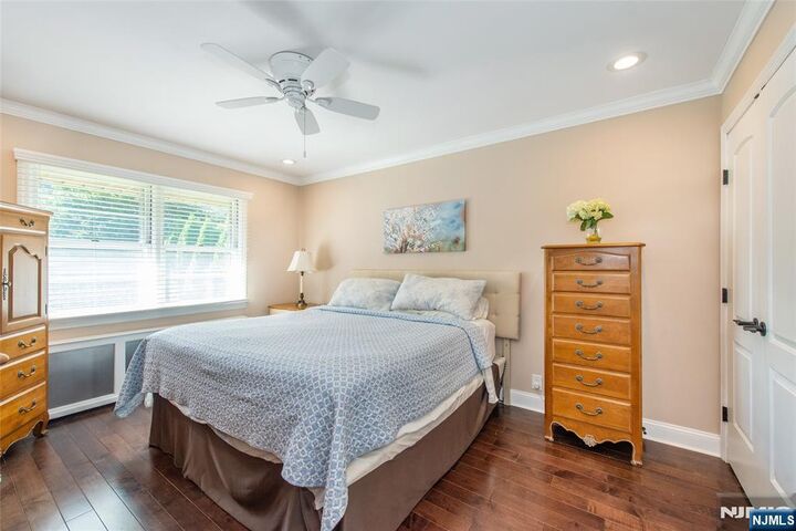 Property Photo:  15 Saint Michaels Place  NJ 07013 