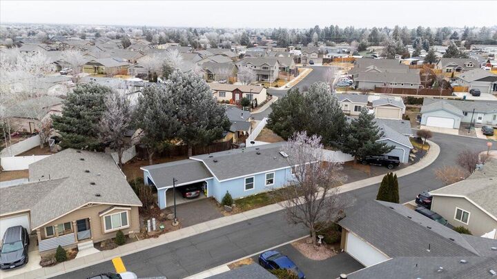 Property Photo:  2550 SW Yarrow Creek Drive  OR 97756 