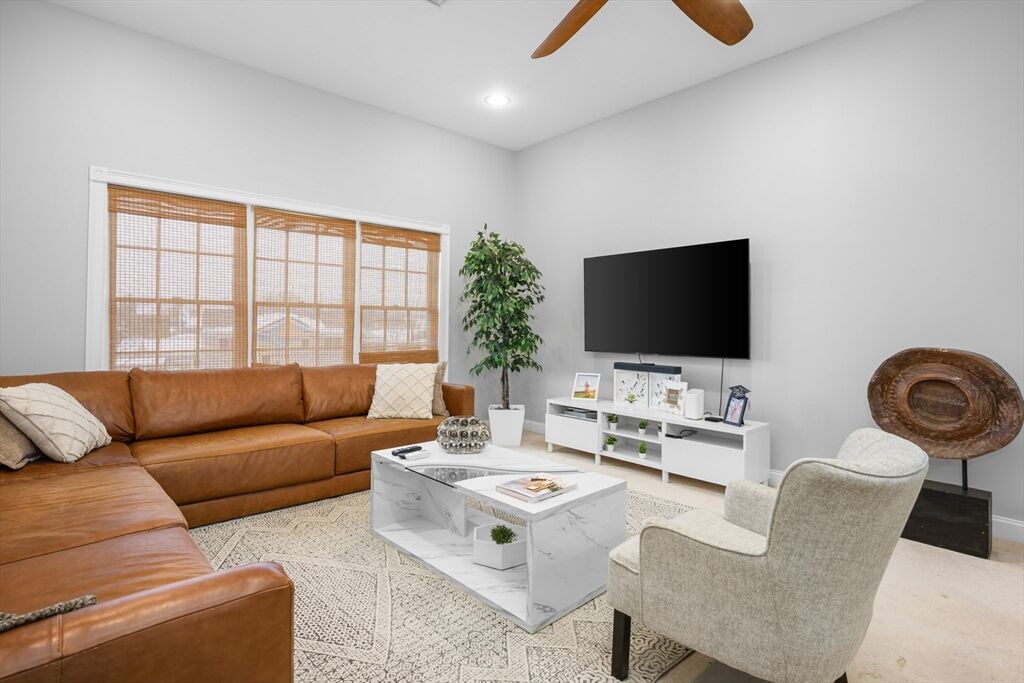 Property Photo:  68 Center St 13  MA 02601 