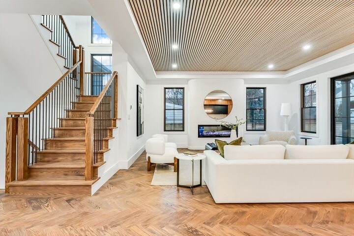 Property Photo:  89 Parker Ave  MA 02461 