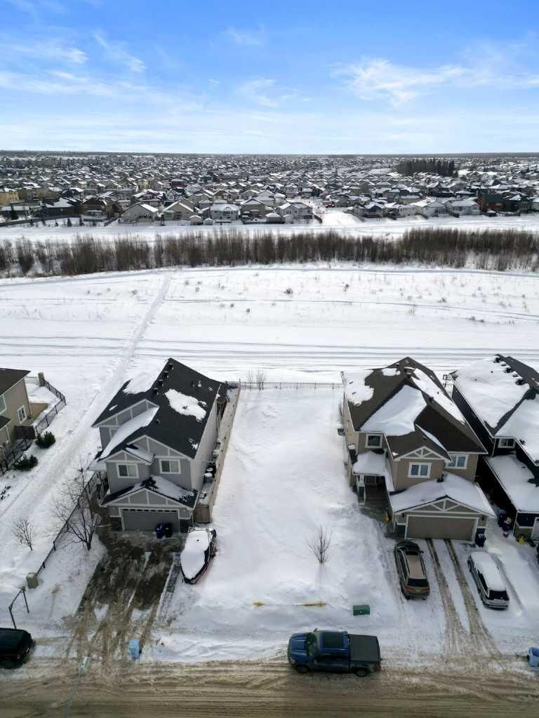 Property Photo:  257 Blackburn Drive  AB T9K 0Z8 