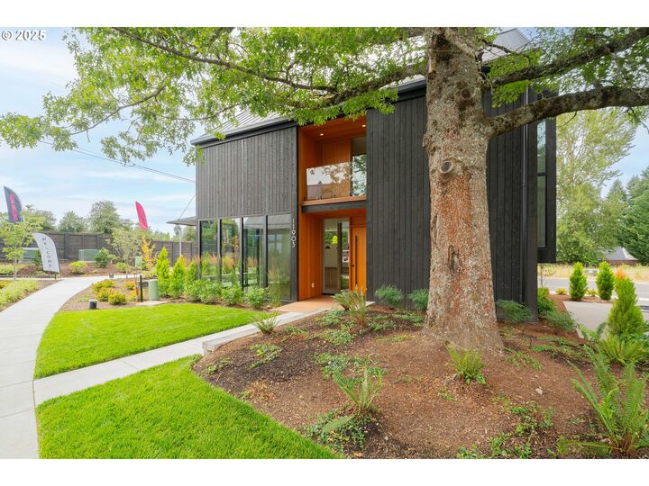 Property Photo: 11903 NE 57th Ct Lot 1 WA 98686