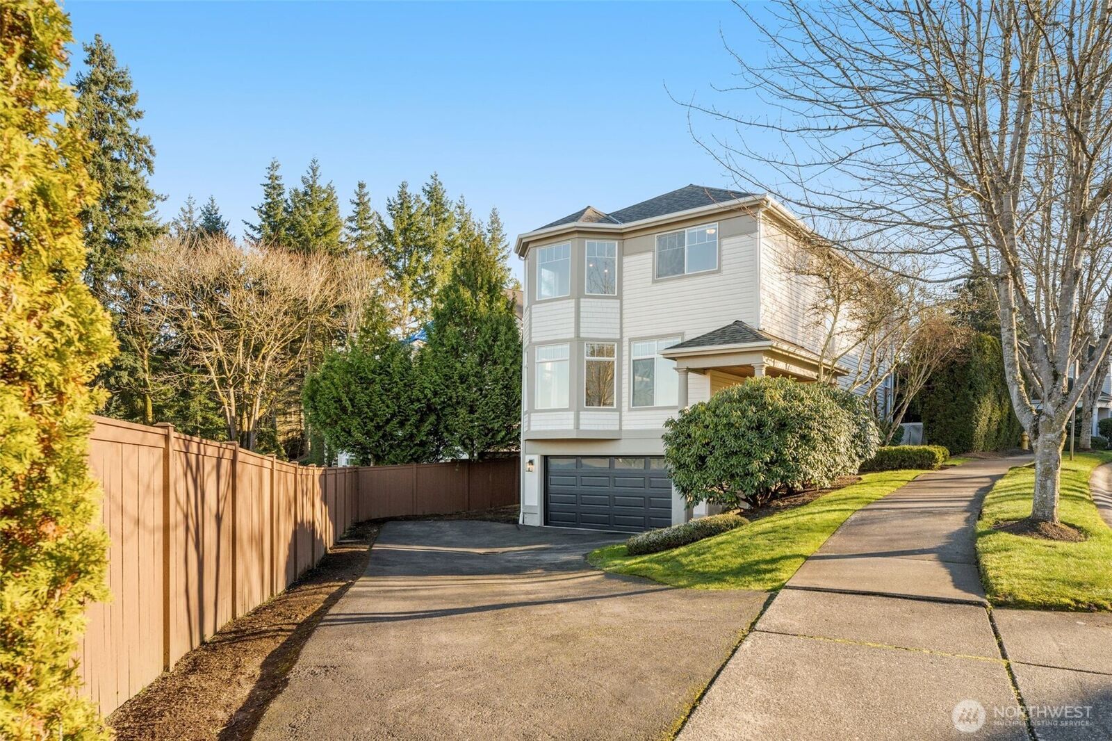 Property Photo: 11622 114th Drive NE WA 98034