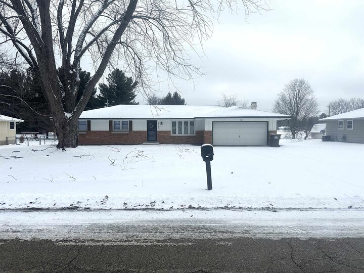 Property Photo:  5366 Elena Drive  IL 61108 