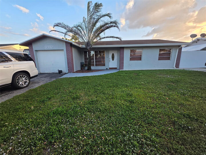 Property Photo:  9410 NW 14th Street  FL 33024 