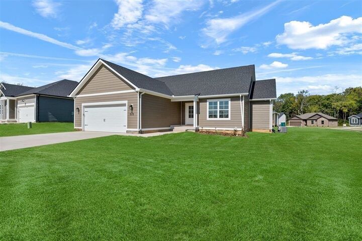 Property Photo:  525 Pleasant Meadow Circle  KY 42101 