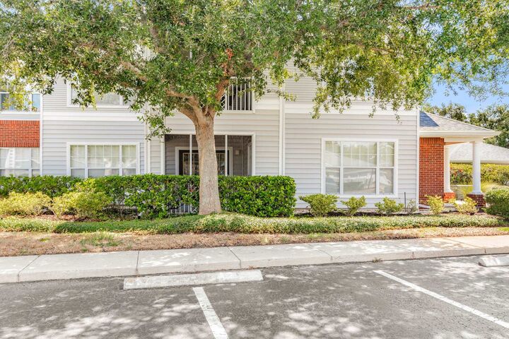 Property Photo:  37113 Harbour Vista Cir  FL 32080 