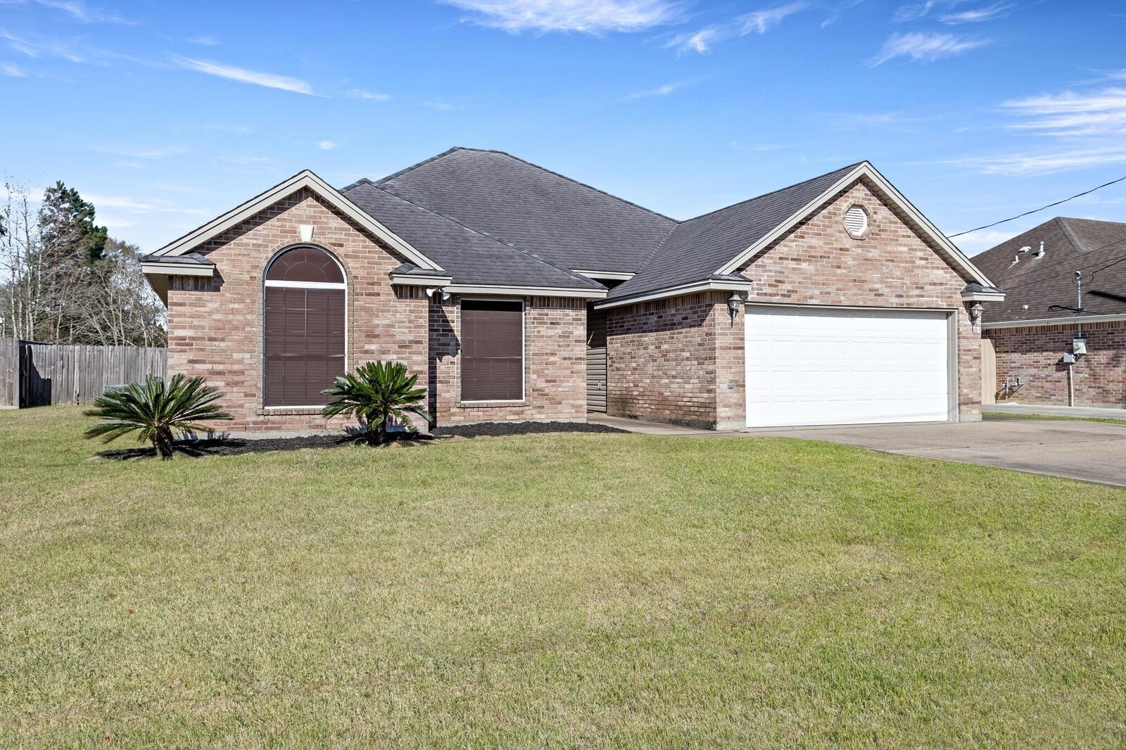 Property Photo: 5250 Westchase Loop TX 77657