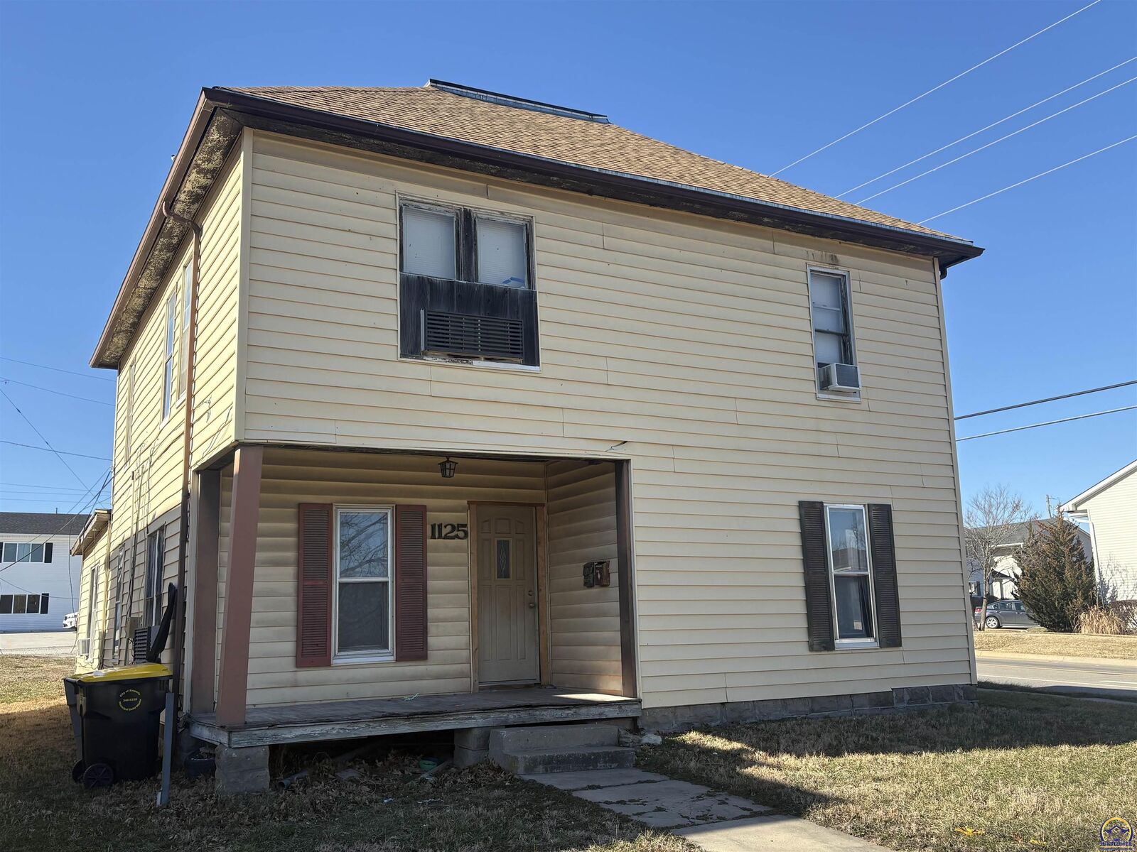 Property Photo:  1125 Exchange St  KS 66801 