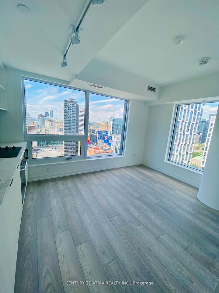 Photo de la propriété:  82 Dalhousie Street 3212  ON M5B 0C5 