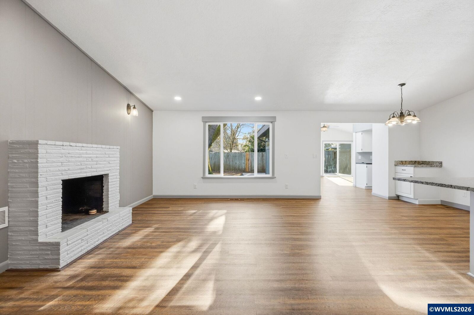 Property Photo:  782 Lockwood Ln S  OR 97302 