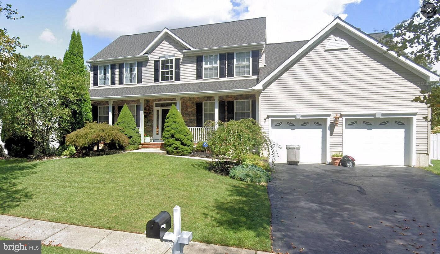 Property Photo:  7 Rembrandt Way  NJ 08520 