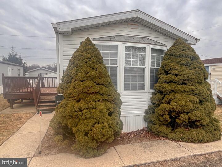 Property Photo:  705 Berry Road  DE 19810 