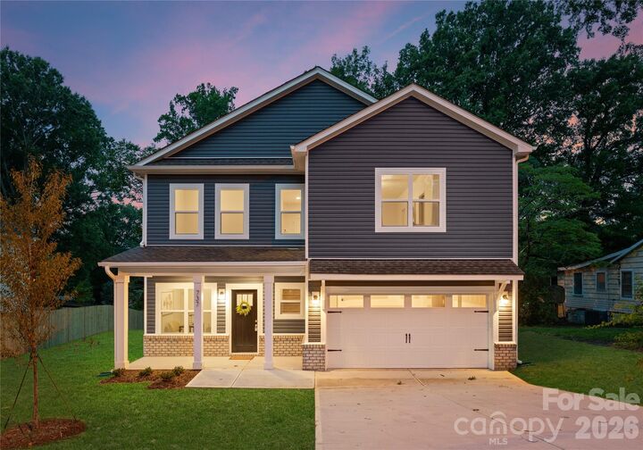 Property Photo:  10606 Arlington Church Road  NC 28227 