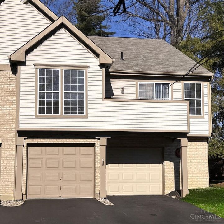 Property Photo:  492 Mapleleaf Drive  OH 45255 