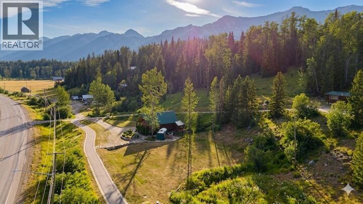Property Photo: 2131 Highway 3 Highway BC V0B 1M5
