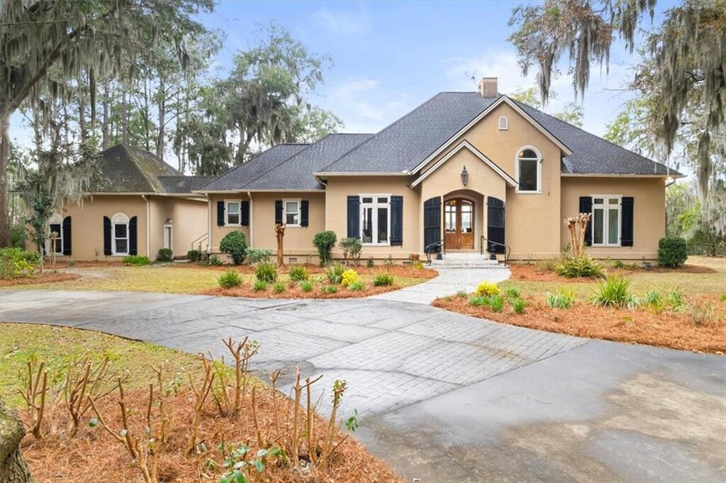Property Photo:  1045 River Club Road NE  GA 31331 