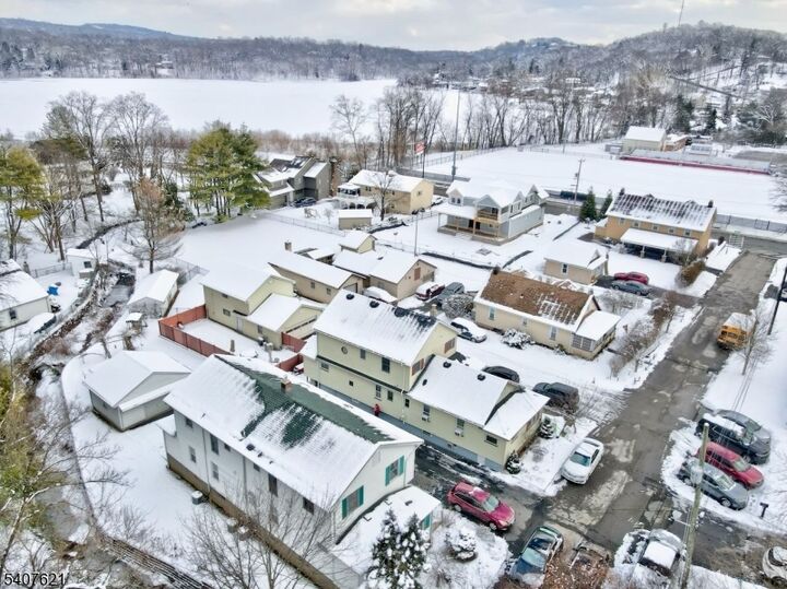 Property Photo: 2 Lambert St 1 NJ 07442