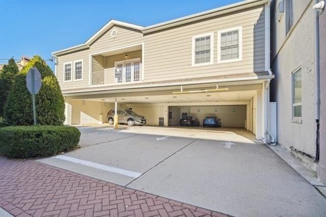 Property Photo:  683 Main St 2  NJ 07601 