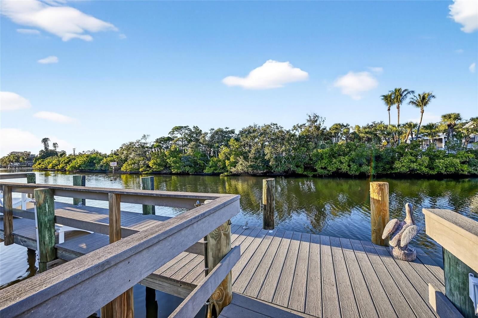 Property Photo: 5424 America Drive FL 34231