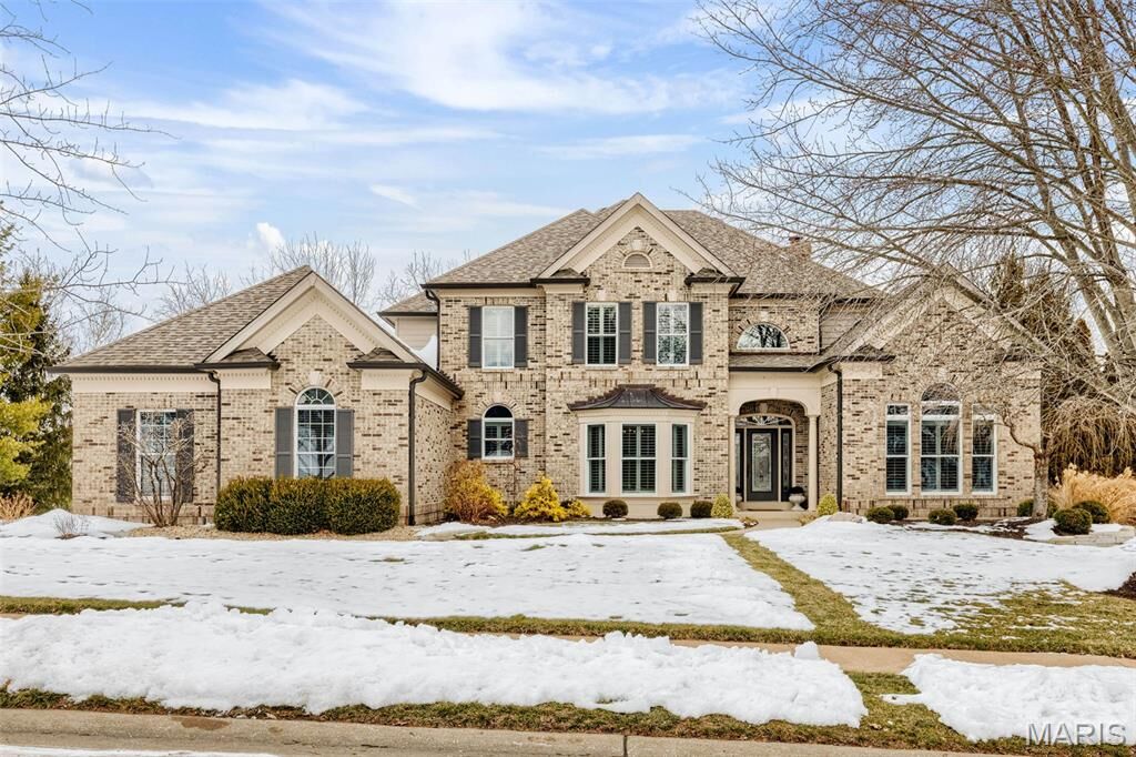 Property Photo:  1040 Greystone Manor Parkway  MO 63005 