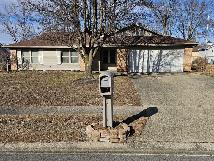 Property Photo:  4304 Sassafras Lane  IL 62864 