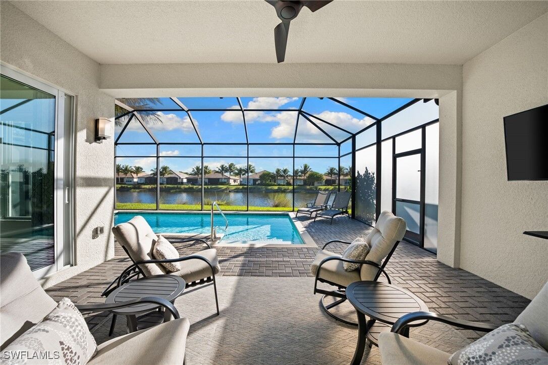 Property Photo: 28471 Montecristo Loop FL 34135