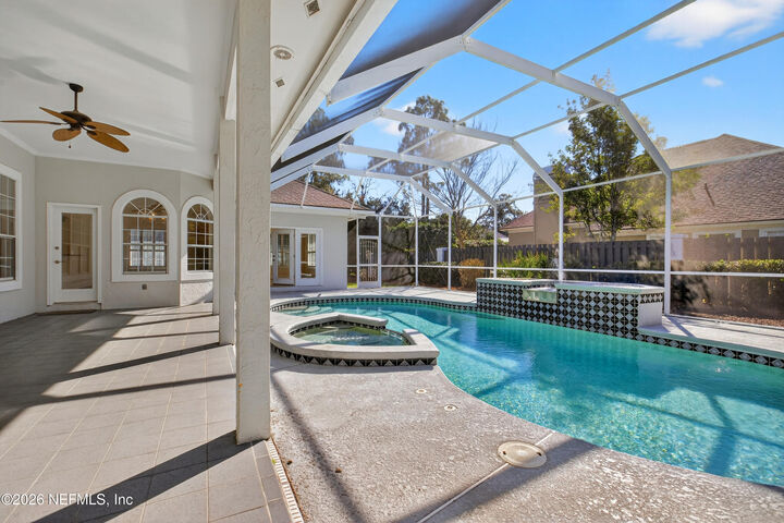 Property Photo: 3720 Hunt Club Road FL 32224